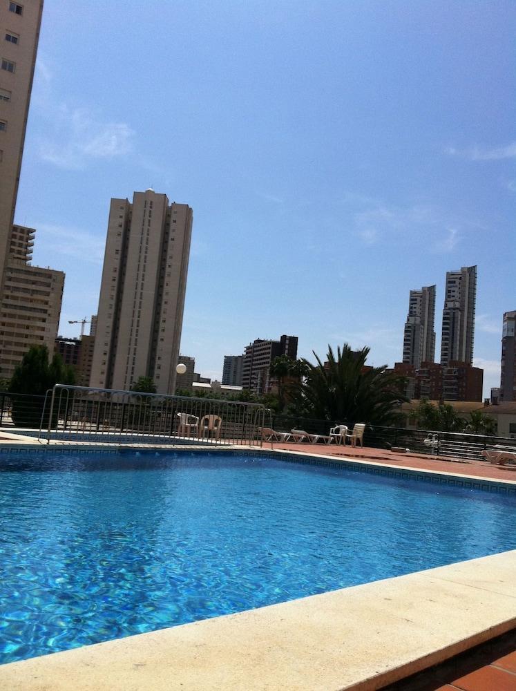 Luxmar Apartaments Benidorm Exteriör bild